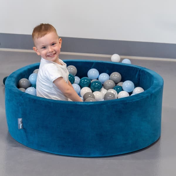 KiddyMoon plastbollar 7 cm gröngrå 100 leksaksbollar set