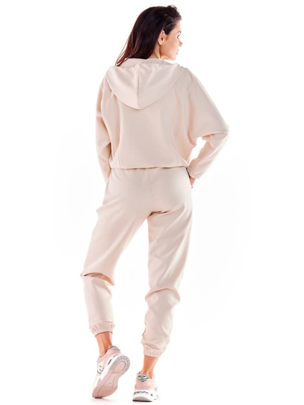 Avslappnade, lösa byxor, beige M
