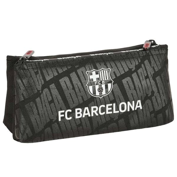 FC Barcelonan penaali 812625548 musta