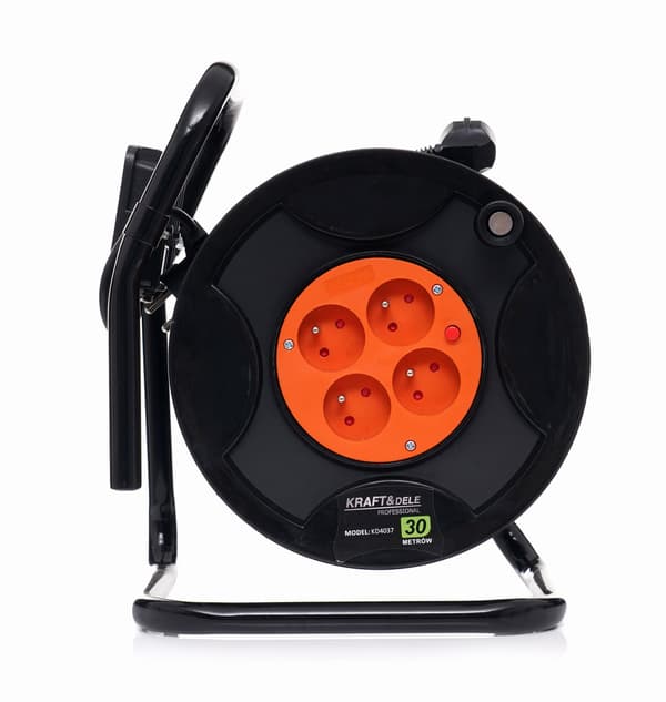 30M forlængerkabelrulle + LED KD4037