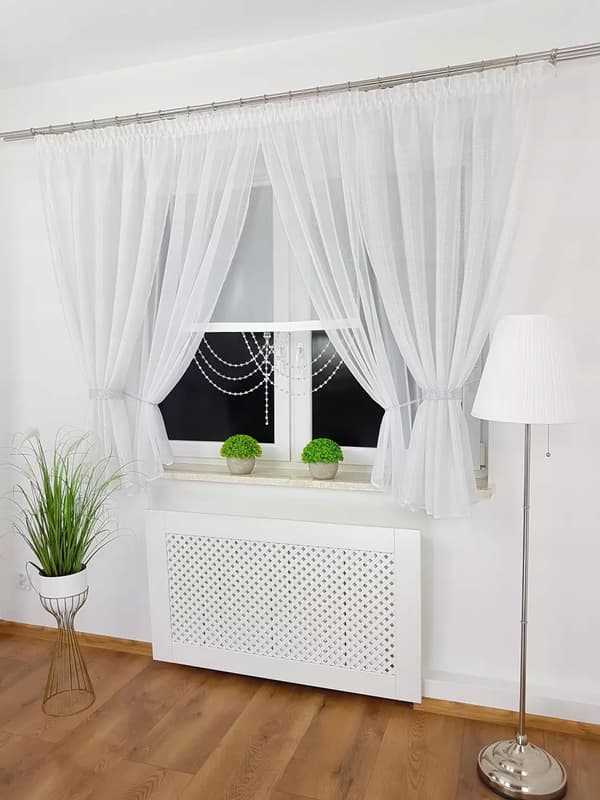 Gardin og panel, dekorativt sæt med perler