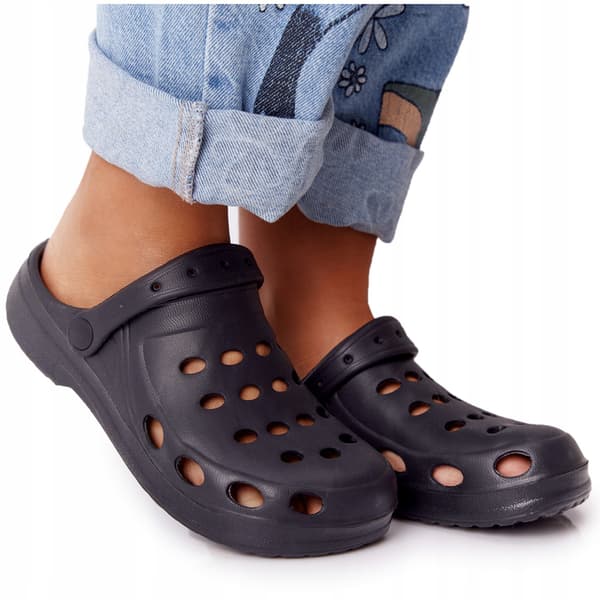 Kroks Skum Pool Flip-Flops Lys Sort 42