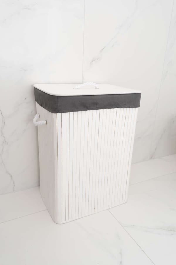 Bambu tvättkorg med lock 80L vit och grå