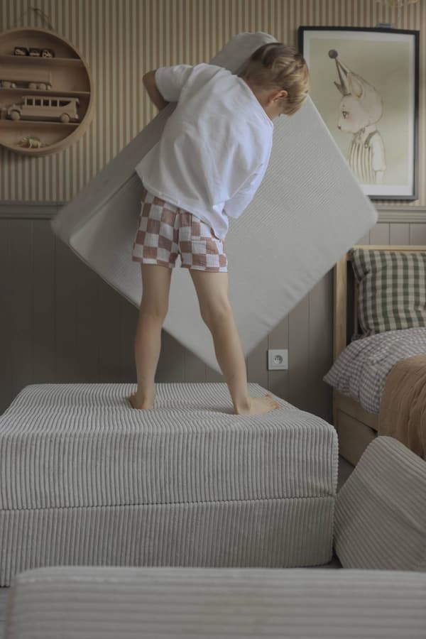 Montessori Comfort Corduroy Grå Leksoffa