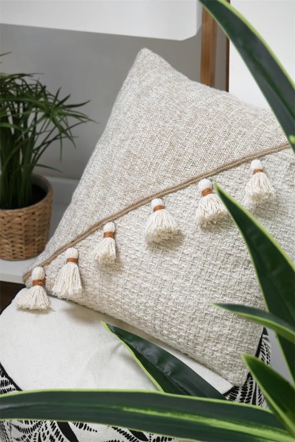 ZIANA kudde 45x45 fransar beige