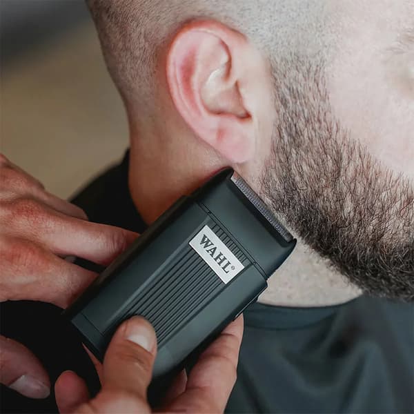 Wahl Professional Super Close -johdoton parranaja