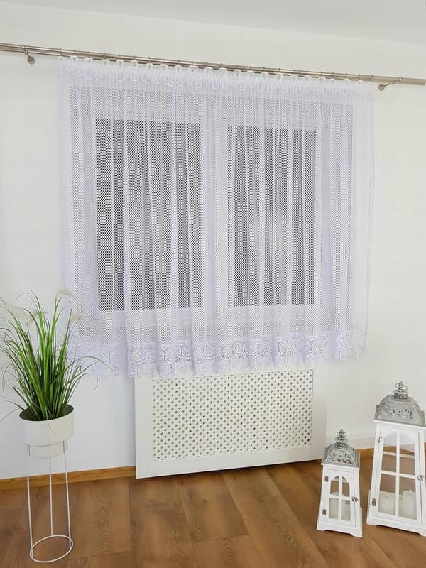 Færdig gardin 400x160 cm af net - lige