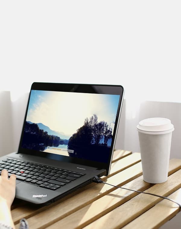 Flad patchkabel UTP RJ45 Cat 6 1000Mbps netværkskabel 2m sort