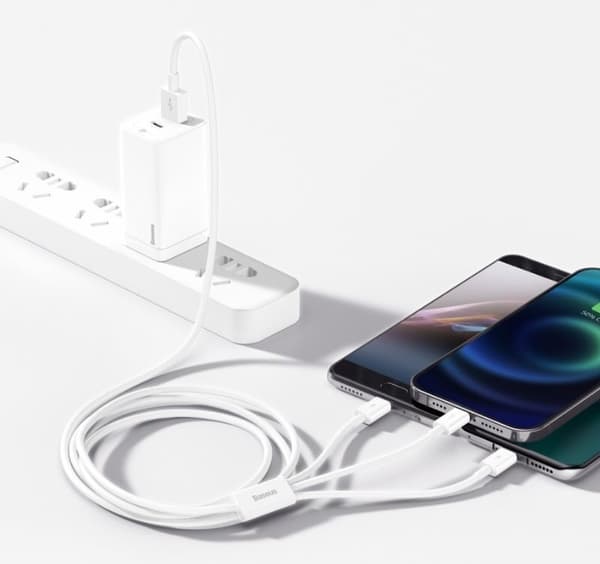 Baseus 3-i-1 Superior USB-Lightning + USB-C + microUSB-kabel 1,5 m 3,5A Vit