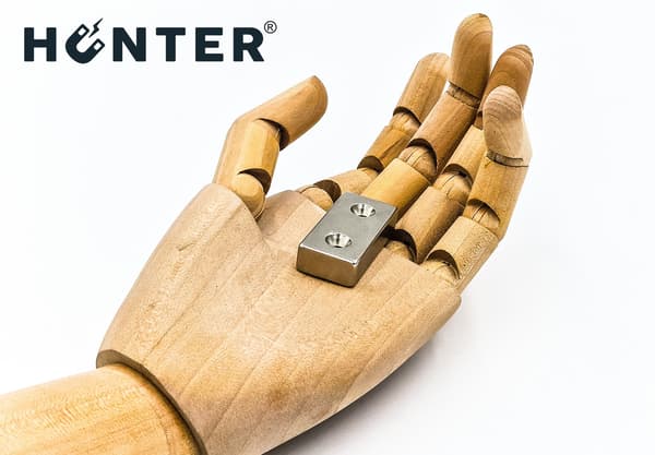 Neodymmagnet med hål för skruv 40x20x10mm rektangulär Hunter