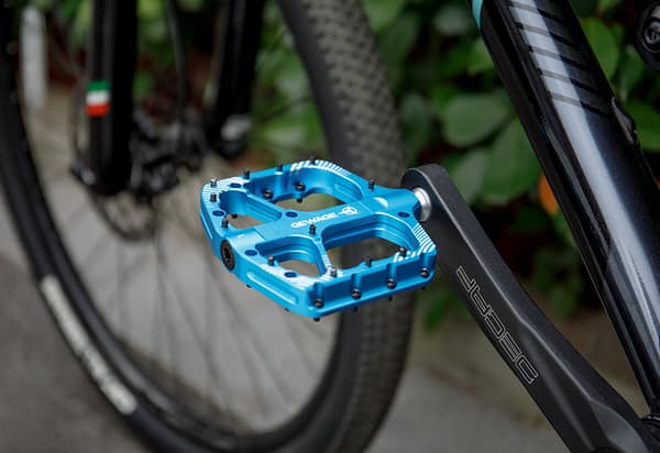 Gewage Blå Aluminiumplattformscykelpedaler med Förseglade Pinnar