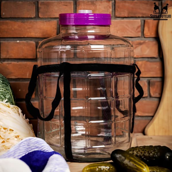 24 liters burk med plastlock + remmar