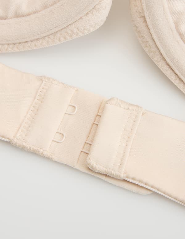 ESSENTIAL Esotiq Push-Up -rintaliivit | Beige 70F