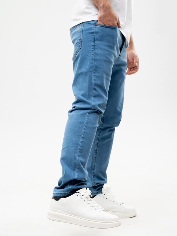 Ljusblå herrjeans UrbanCity med ficklogotyp 32