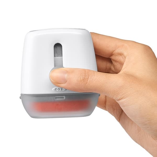 2-i-1 bærbar computerrens - Good Grips / OXO