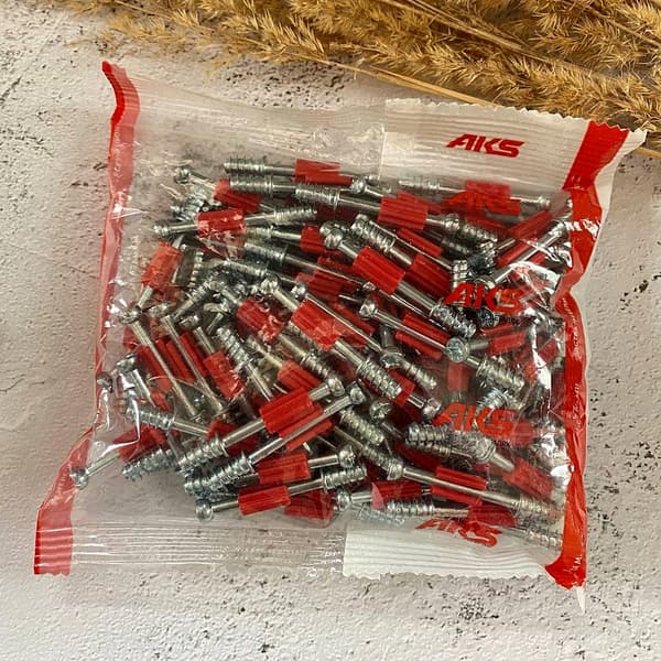 EXCENTRISK STIFT 100 stk. 34 mm med dæksel RØD