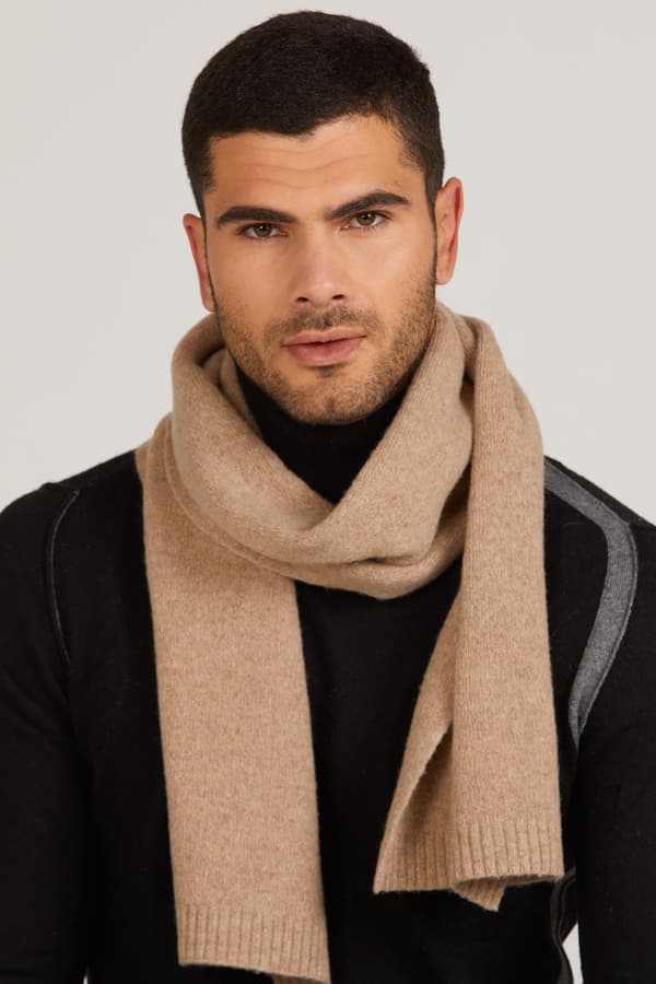 Herrscarf "SZALIK*02" i kamelfärg