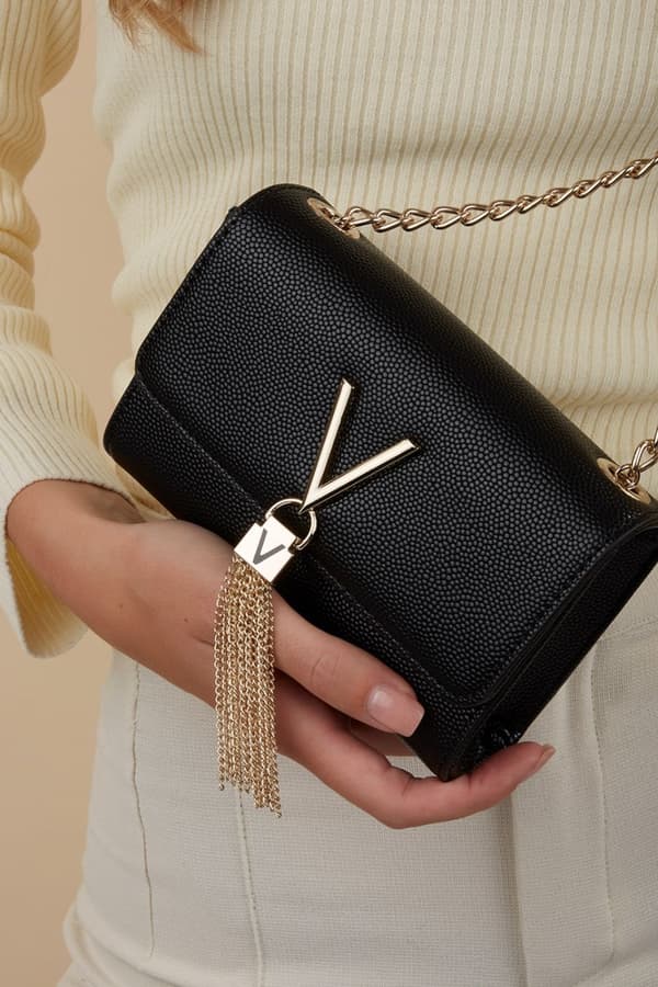 Valentino Sort Divina Clutch
