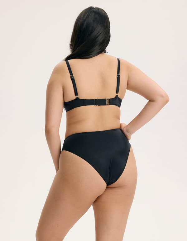 CANNES Esotiq Vatteret Bikinitop | Sort 80E