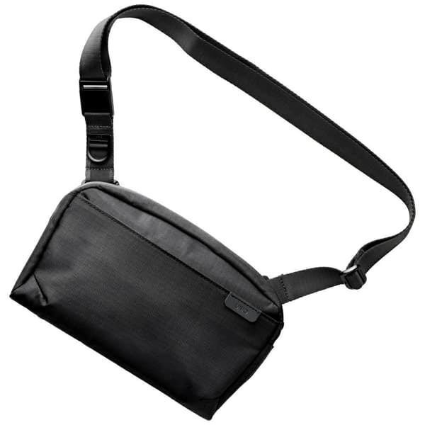 UNIQ Arden Sling-taske 2L sort