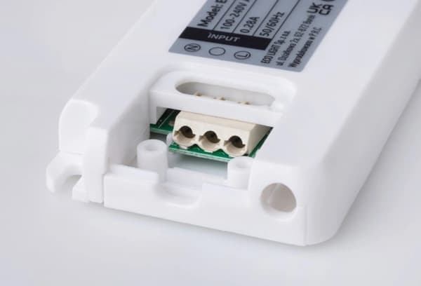 Møbel LED strømforsyningstransformator IP44 12V 12W 1A EcoLight