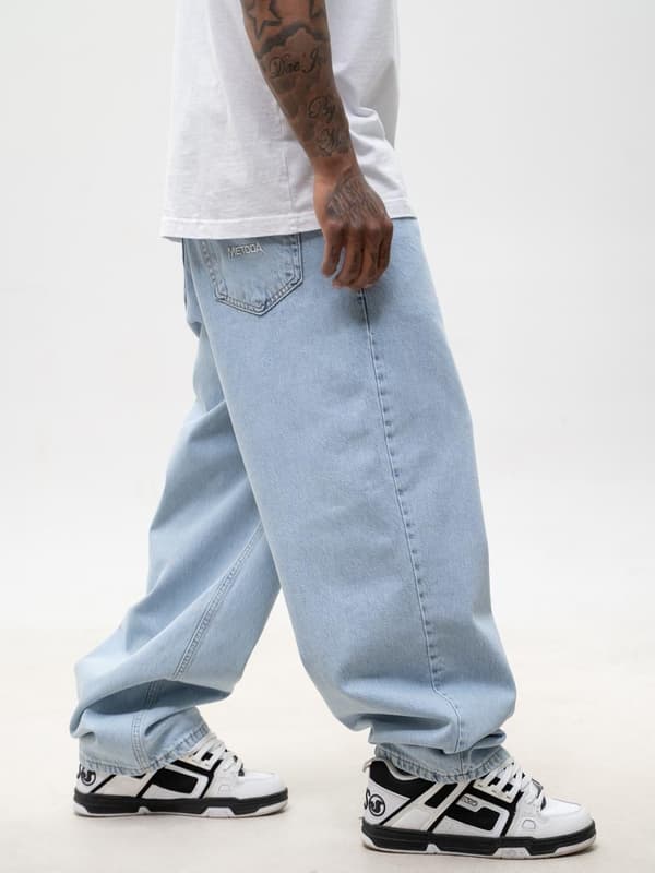 Ljusblå herrjeans med vida ben, Method Sport Name XL