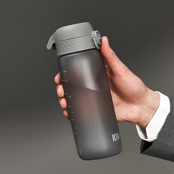 ION8 BPA-vapaa pullo I8RF750GRY harmaa