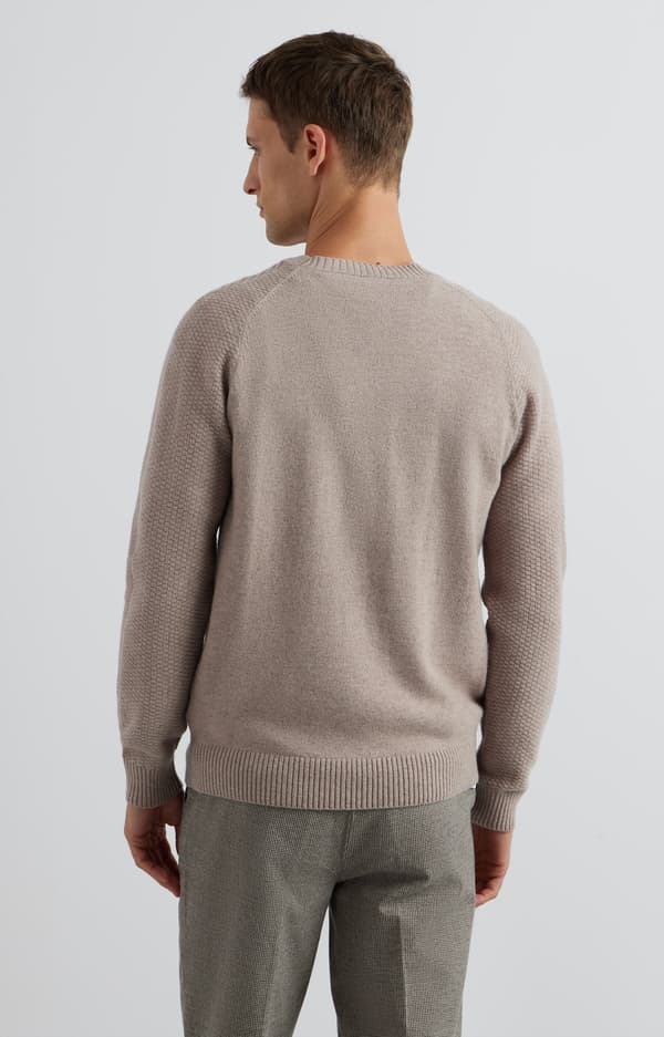 Mikromønstret sweater med rund hals M