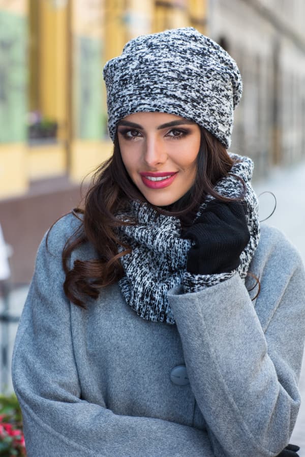 Patrizia - Damhalsduk Svart