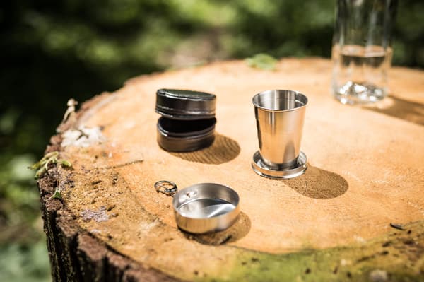 Teleskopiskt glas med fodral