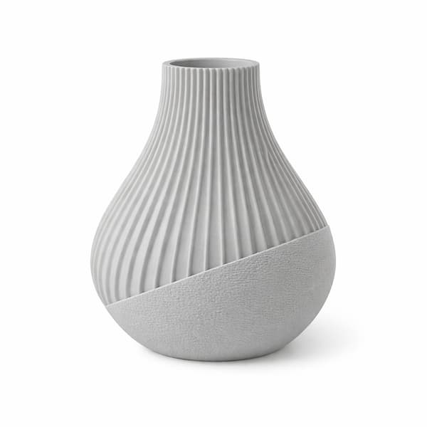 Grå dekorativ vase, rillet, moderne japandi