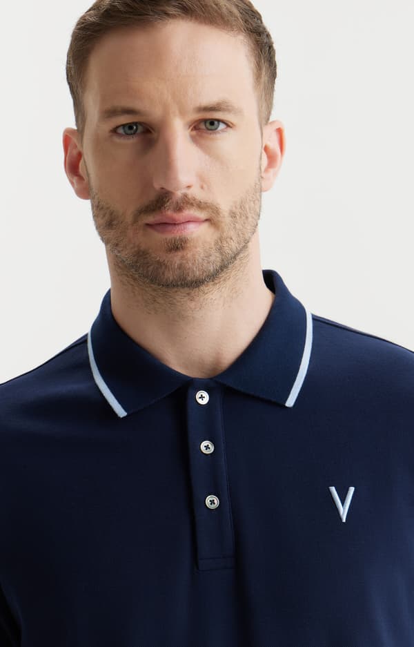 Ensfarvet polo L