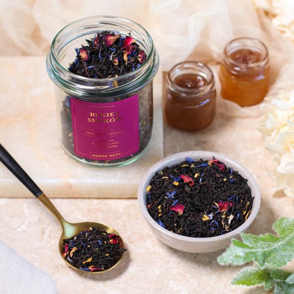 MAKUJEN KIMPPU - MUSTA TEE - GOOD NOTES 60G