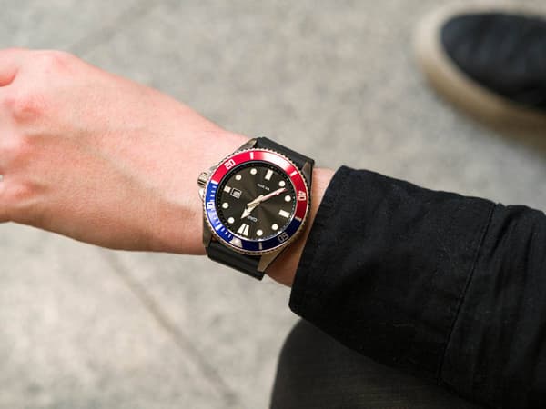 Herrklocka CASIO MDV-107-1A3 (zd172b) + Låda