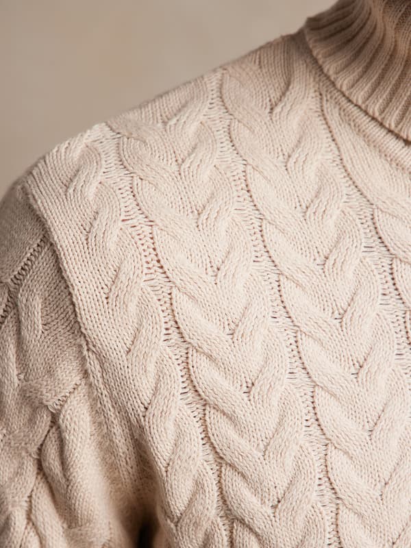 BEIGE GLENDALE TURTLENECK XXL