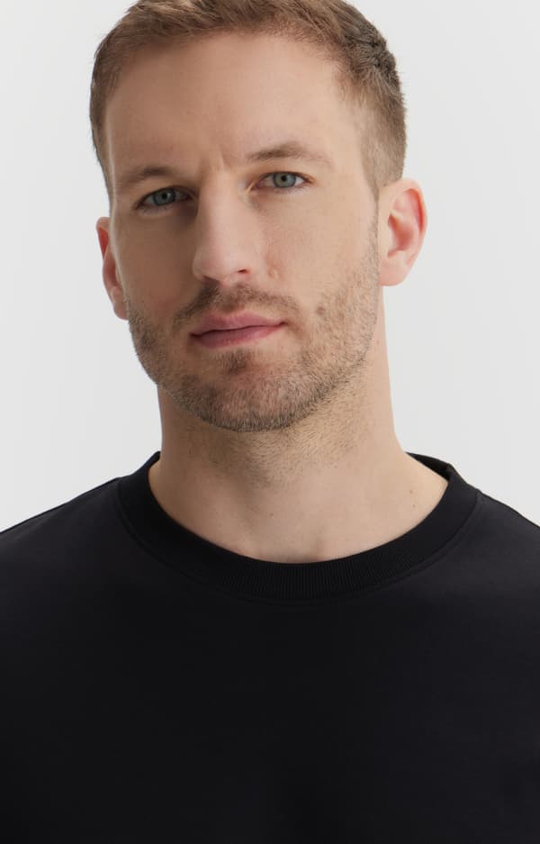 Ensfarvet T-shirt L