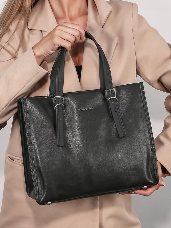 David Jones klassisk sort bagagetaske til kvinder