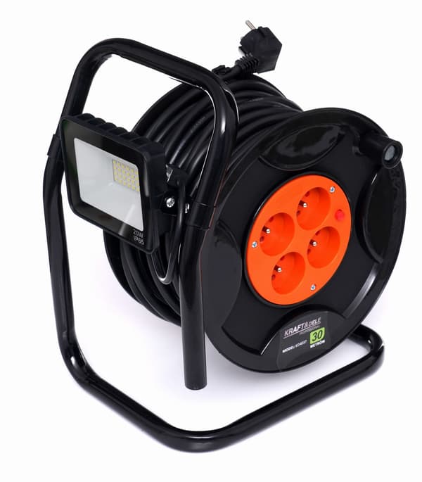 30M forlængerkabelrulle + LED KD4037