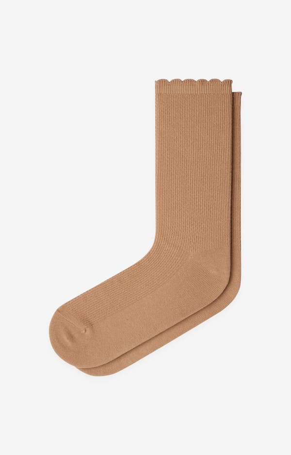 Ribbede sokker med flæser 42-43