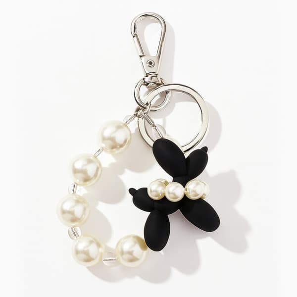 Elegant puddelnøglering med perler BRL384