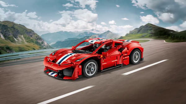 LEGO Technic Ferrari 488 PISTA Bilsæt 882 Dele (42235)