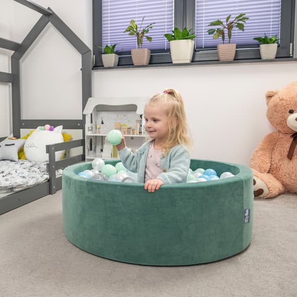 KiddyMoon plastbollar 7 cm pastellgula 200 leksaksbollar