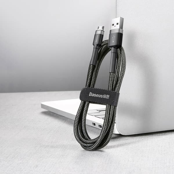 Holdbart fleksibelt kabel USB microUSB QC3.0 2.4A 1M sort og grå