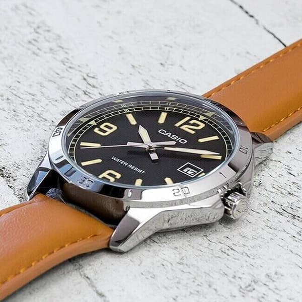 Mieskello CASIO MTP-V004L-1B2 + laatikko