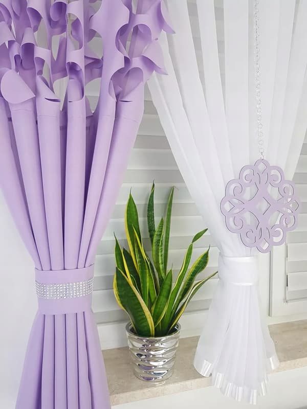 Elegant sæt gardiner og draperinger - lilla