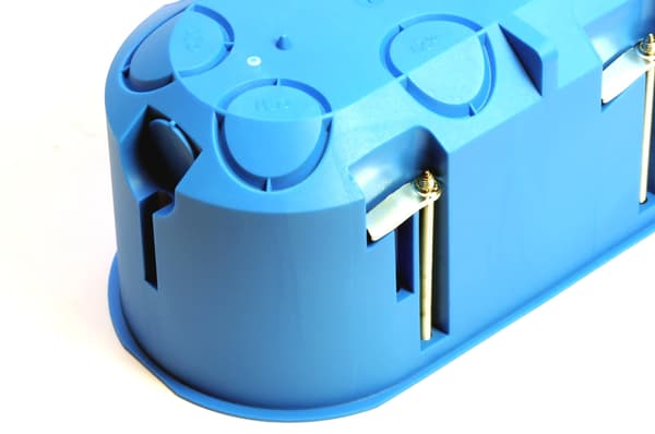 Infälld låda för Regips G/K Deep Double 2x60mm Multibox 1 st SIMET