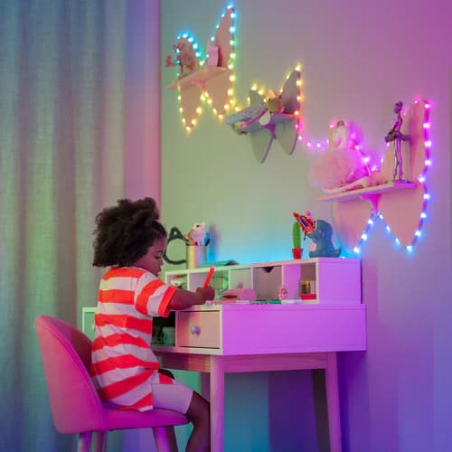 Twinkly Strings USB-C lyssnöre - 100 RGB LED-lampor, 6m, grön fläta