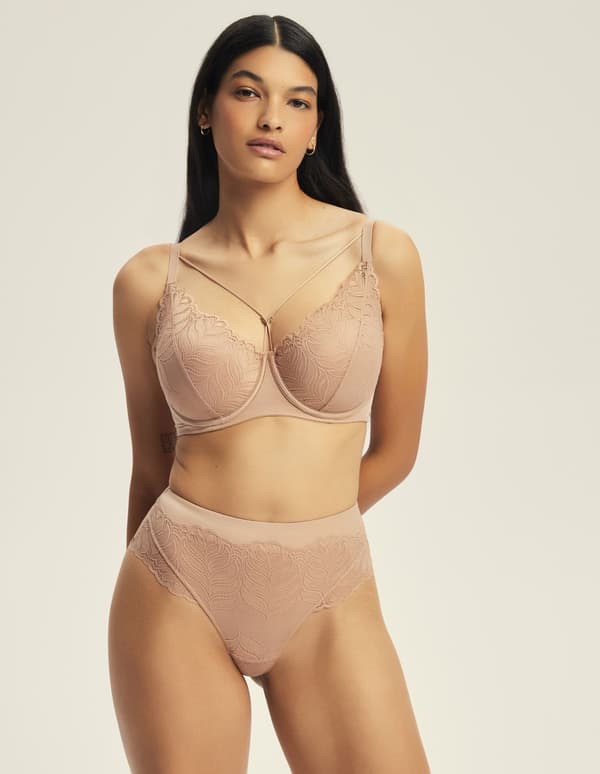 Korin Esotiq Vadderad BH | Beige 75G