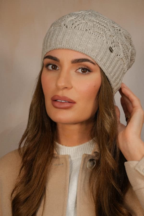 Kamila vintermössa för kvinnor, beige färg