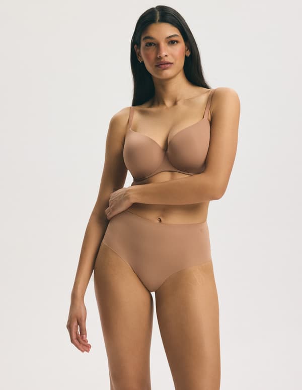 Högmidjade trosor Q2.03 Esotiq | beige S
